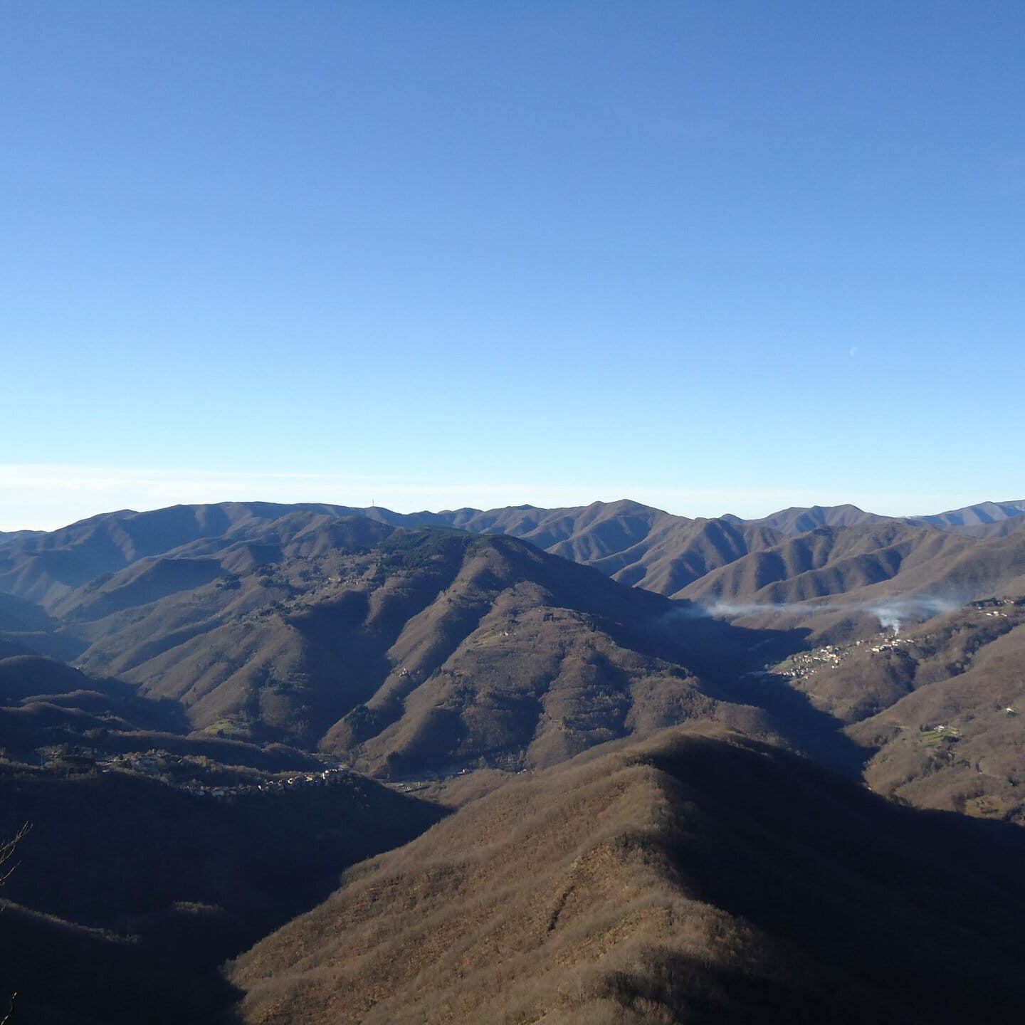 Vista verso le Valli della Limentra dallo 00 2