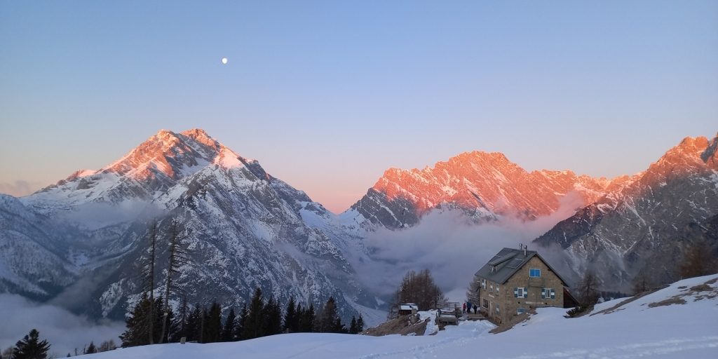 Alba sull'Antelao dal Rifugio Chiggiato
